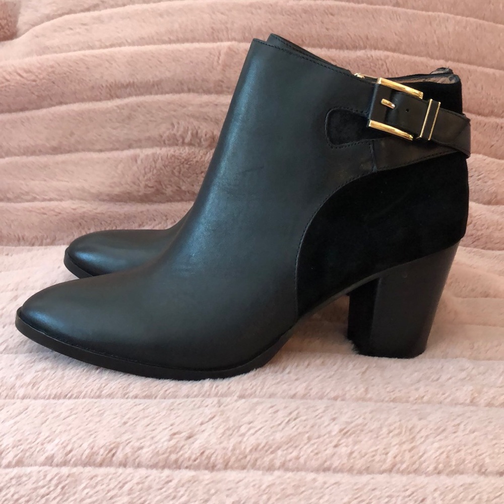 Louise et Cie Black Leather and Suede Booties